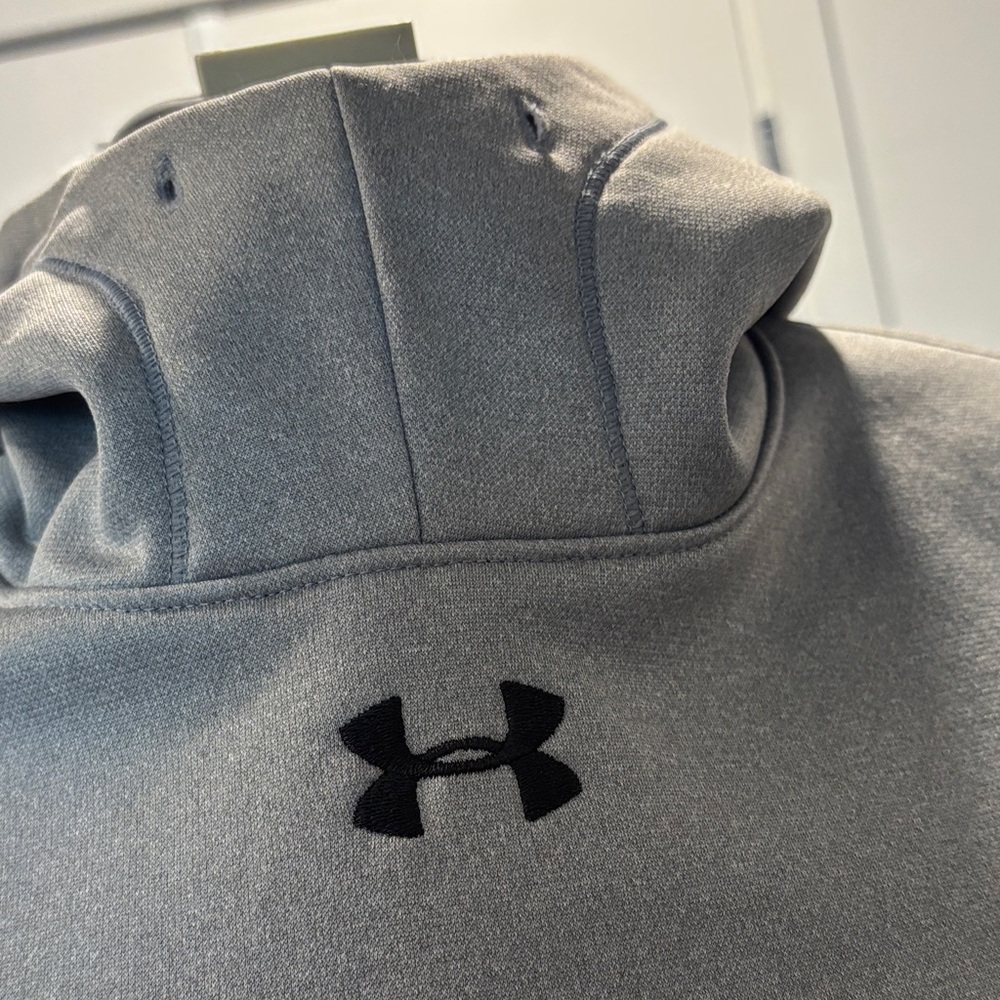 Under Armour Men's Gray Hoodie - Picture 3 of 4